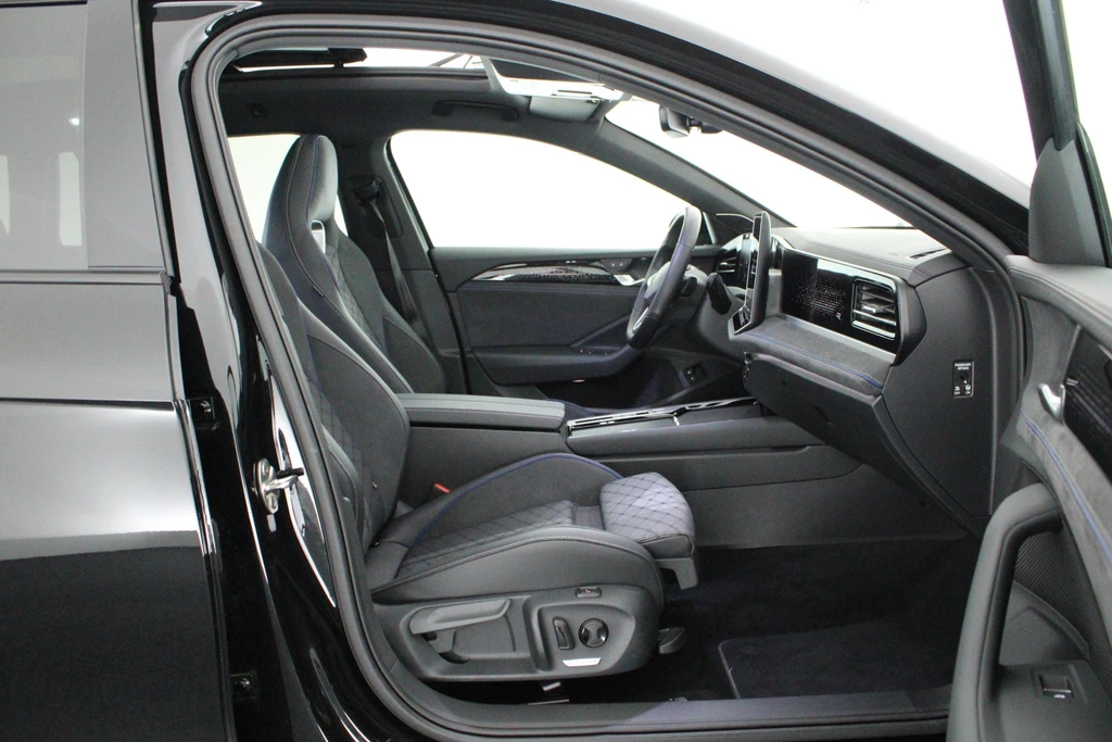 Volkswagen Passat – foto 17