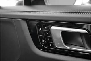 Porsche Cayenne – thumbnail 39