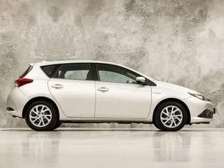 Toyota Auris – thumbnail 7