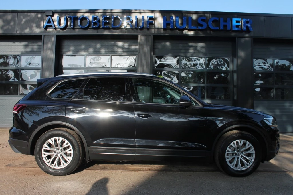 Volkswagen Touareg – foto 7