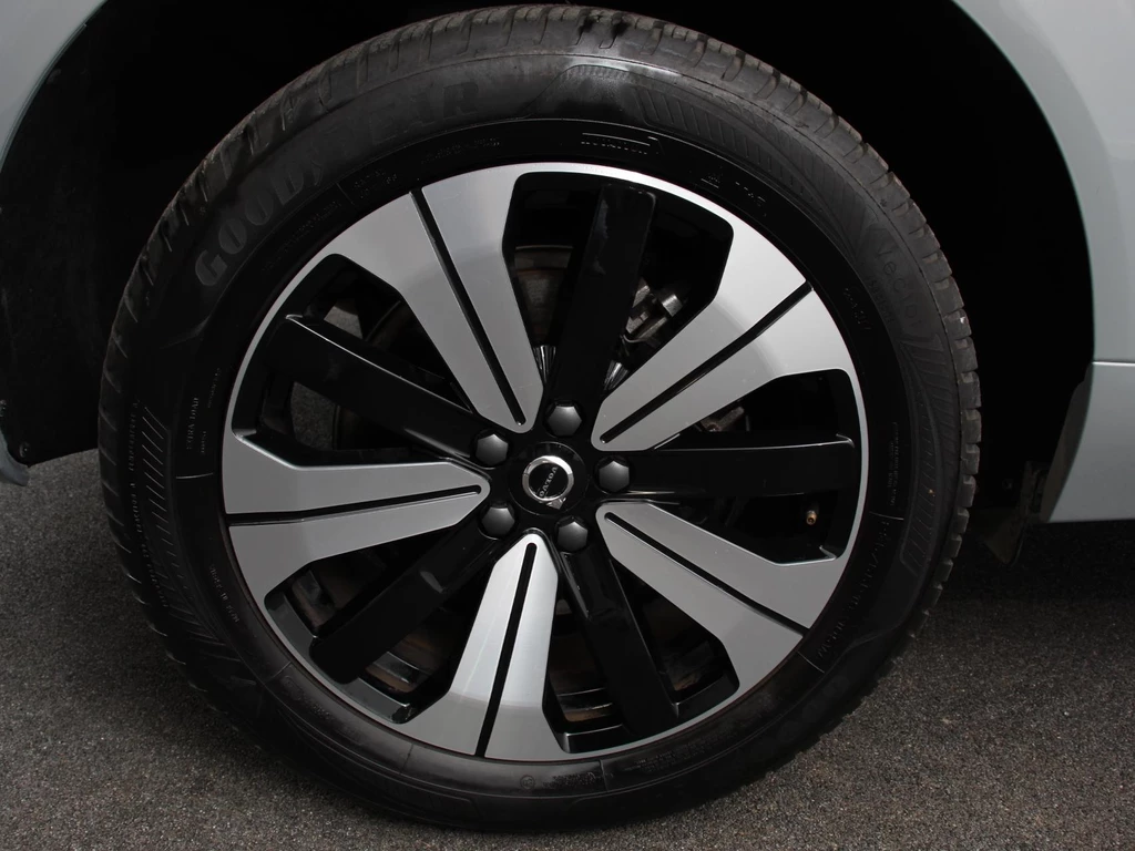 Volvo XC60 – foto 8