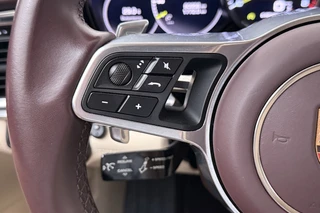 Porsche Panamera – thumbnail 20
