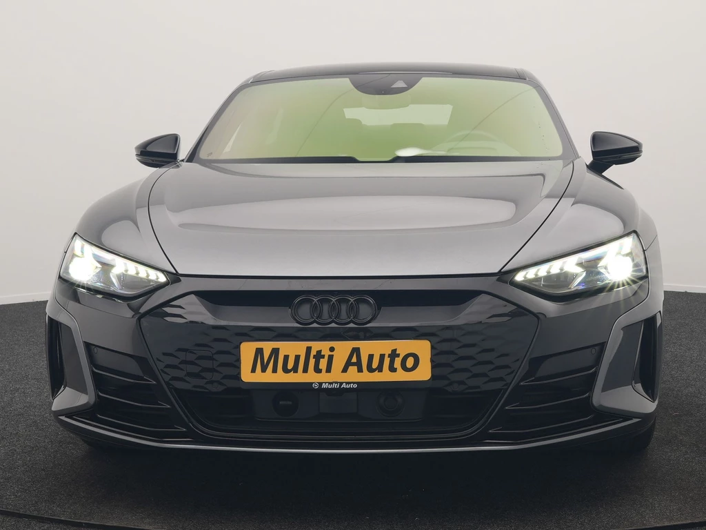 Audi e-tron GT – foto 10