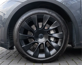 Tesla Model Y – thumbnail 20