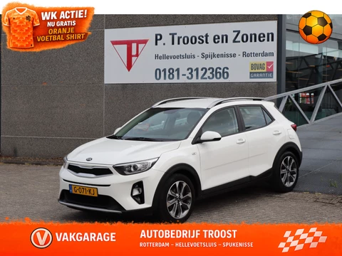 Kia Stonic 1.0 T-GDi DynamicLine Achteruitrijcamera/Apple carplay/Navigatie/Cruise control/DAB/Airco