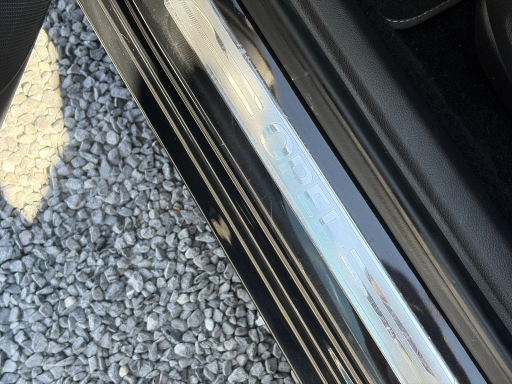 Opel Astra – foto 31