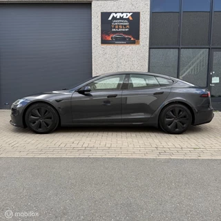 Tesla Model S – thumbnail 2