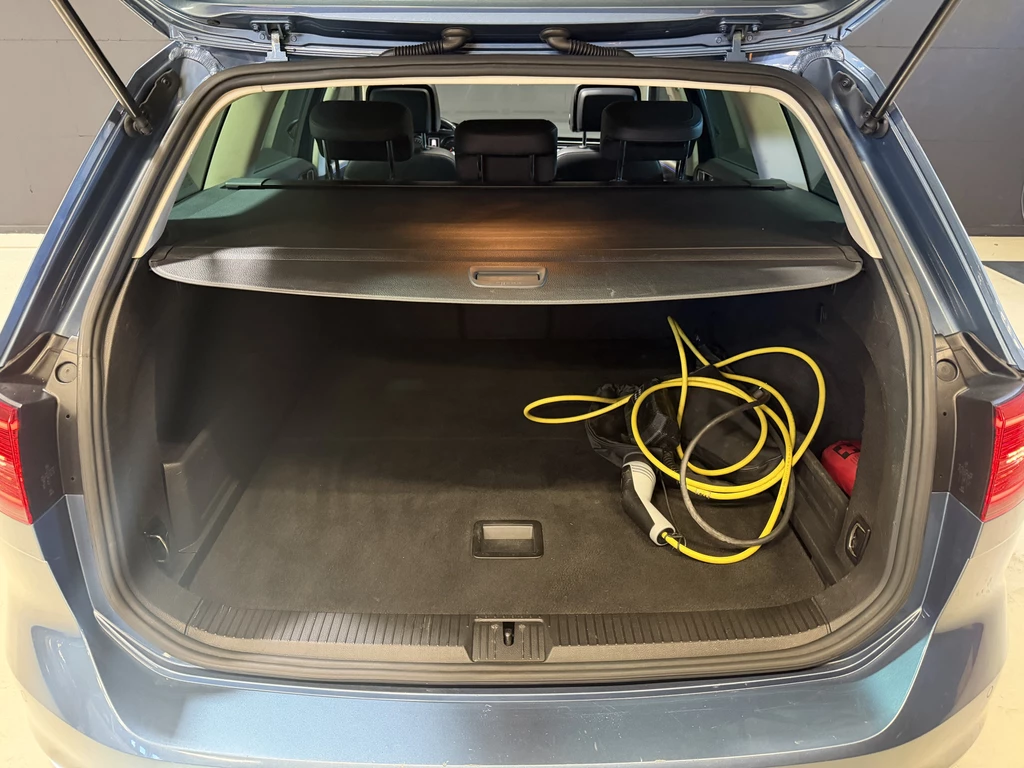 Volkswagen Passat – foto 21
