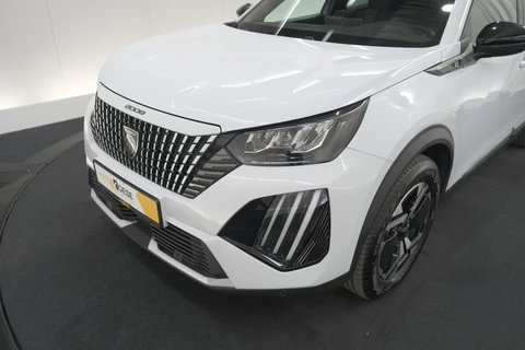 Peugeot e-2008 EV Allure Avantage 54 kWh | 97,3% SOH | 11 KW Lader | Apple Carplay | Parkeersensoren