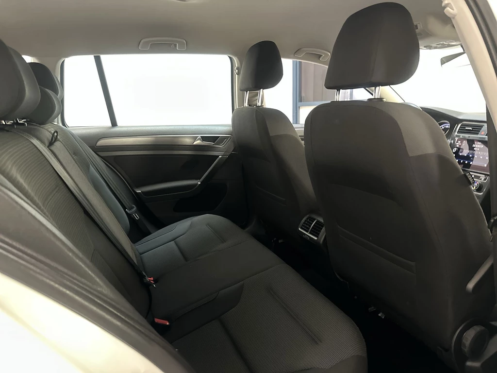 Volkswagen Golf – foto 18