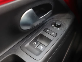 SEAT Mii – thumbnail 37