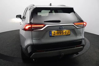 Toyota RAV4 – thumbnail 4