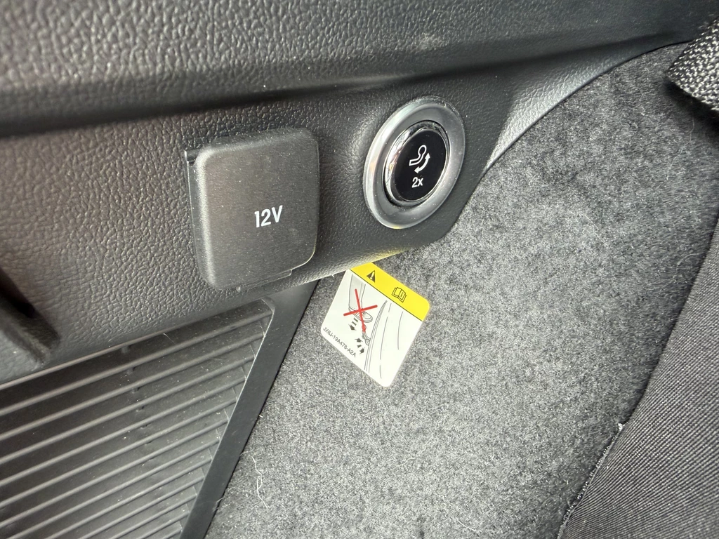 Ford Kuga – foto 11