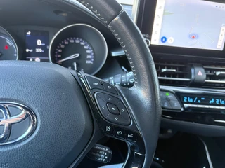 Toyota C-HR – thumbnail 18