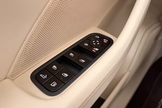 Porsche Panamera – thumbnail 16