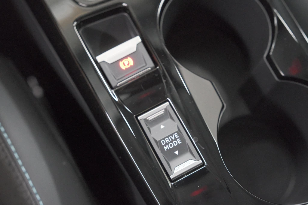 Peugeot e-208 – foto 41