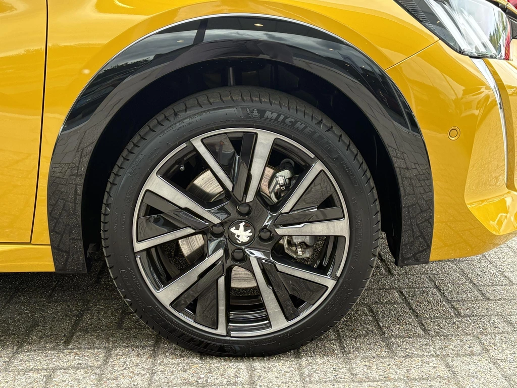 Peugeot e-208 – foto 13