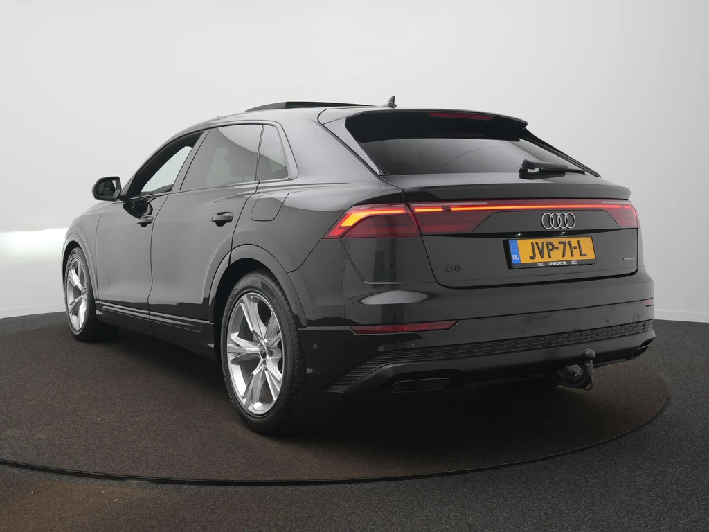 Audi Q8 – foto 4