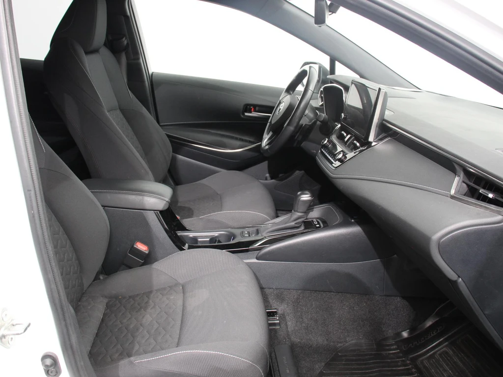 Toyota Corolla Touring Sports – foto 12