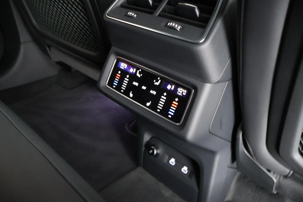 Audi Q8 e-tron – foto 32