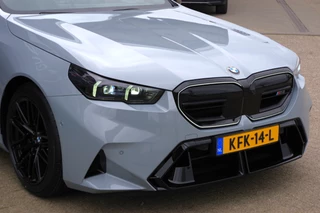 BMW M5 – thumbnail 13