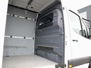 Mercedes-Benz Sprinter – thumbnail 18