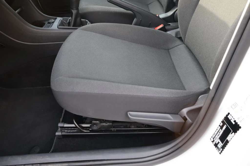 Volkswagen up! – foto 29