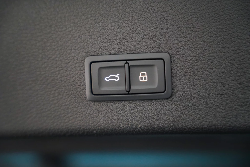 Audi e-tron – foto 18