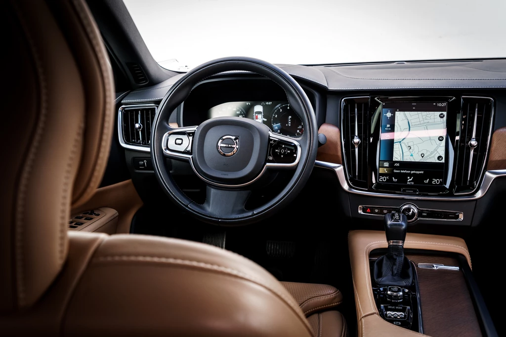 Volvo S90 – foto 13