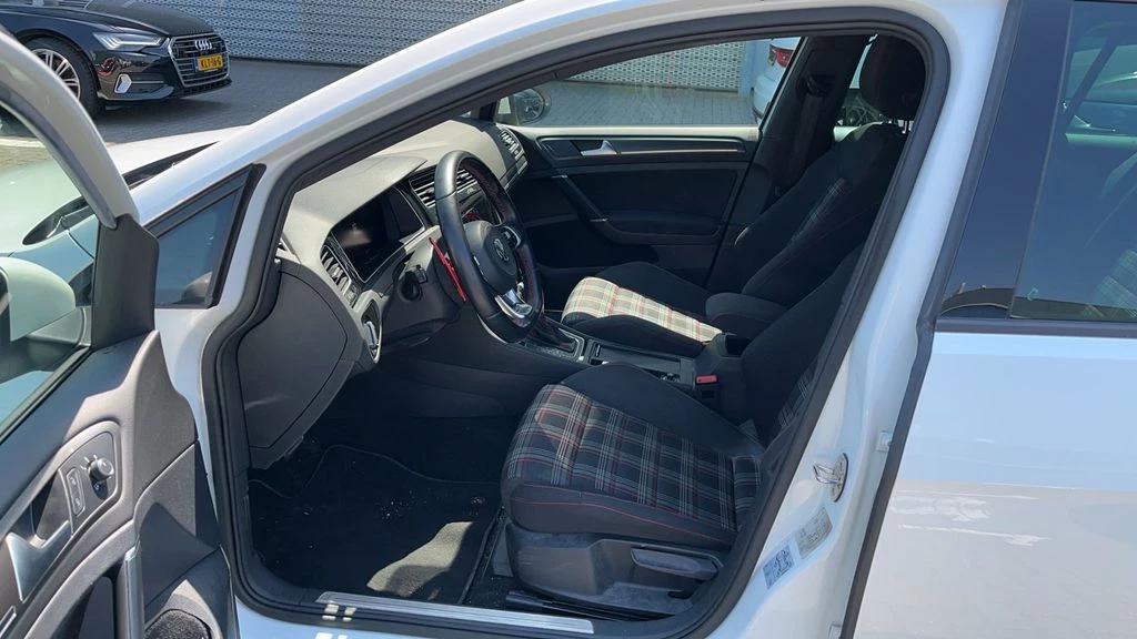 Volkswagen Golf – foto 3