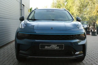 Lynk & Co 01 – thumbnail 5