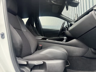 Toyota C-HR – thumbnail 18