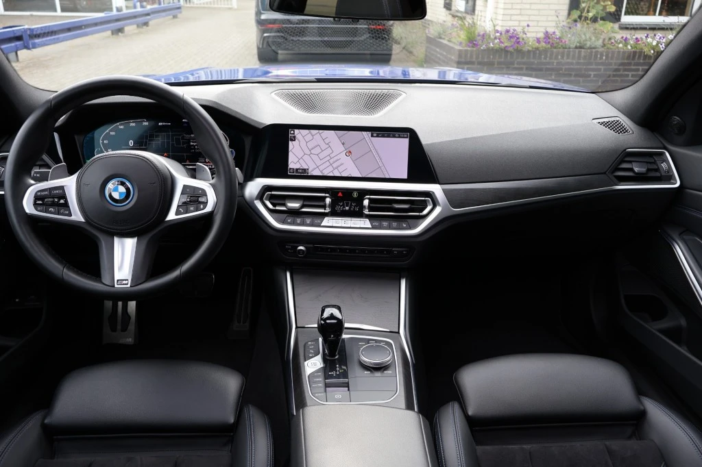 BMW 3 Serie – foto 11