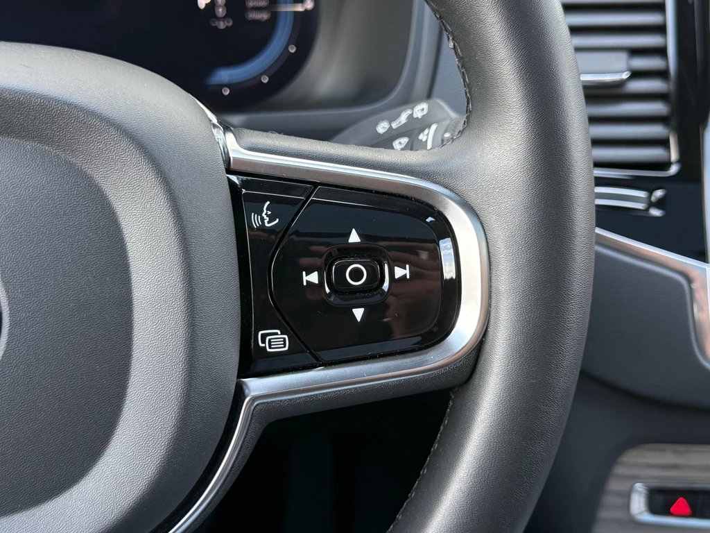 Volvo XC90 – foto 19
