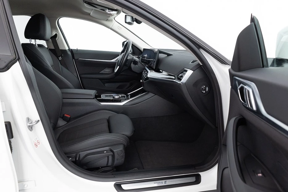 BMW i4 – foto 15