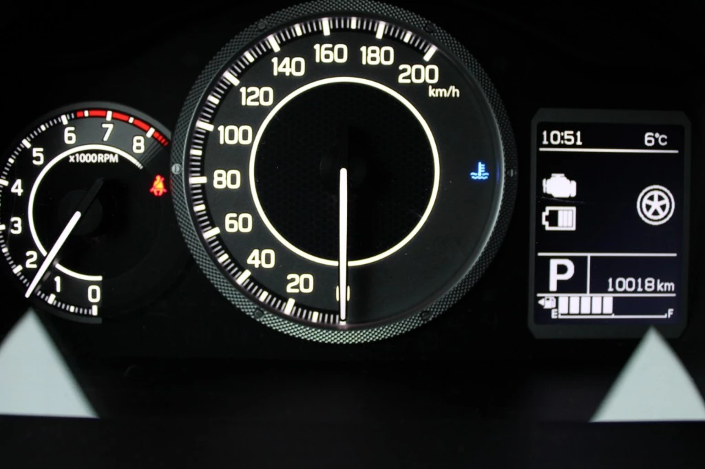 Suzuki Ignis – foto 13