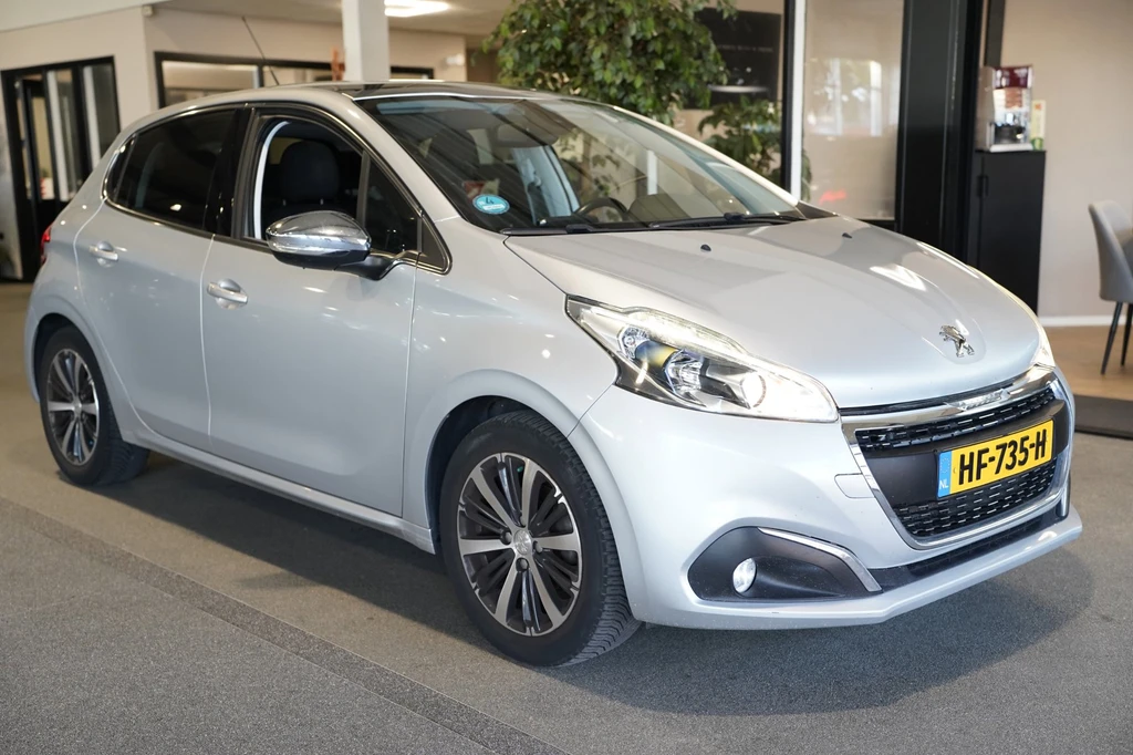 Peugeot 208 – foto 13
