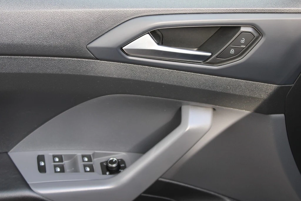 Volkswagen T-Cross – foto 17