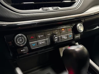 Jeep Compass – thumbnail 18