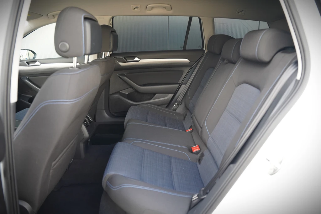 Volkswagen Passat – foto 62
