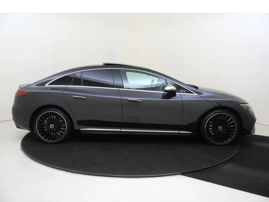 Mercedes-Benz EQE – foto 6
