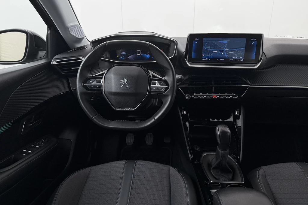 Peugeot 208 – foto 8