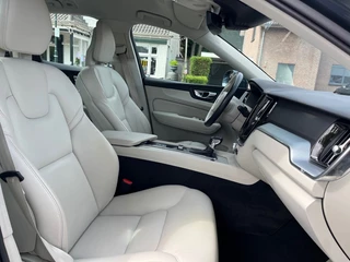 Volvo XC60 – thumbnail 7