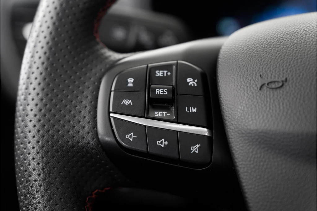 Ford Kuga – foto 29