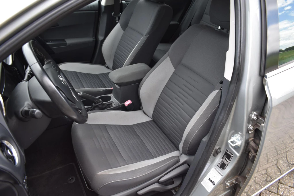 Toyota Auris – foto 7