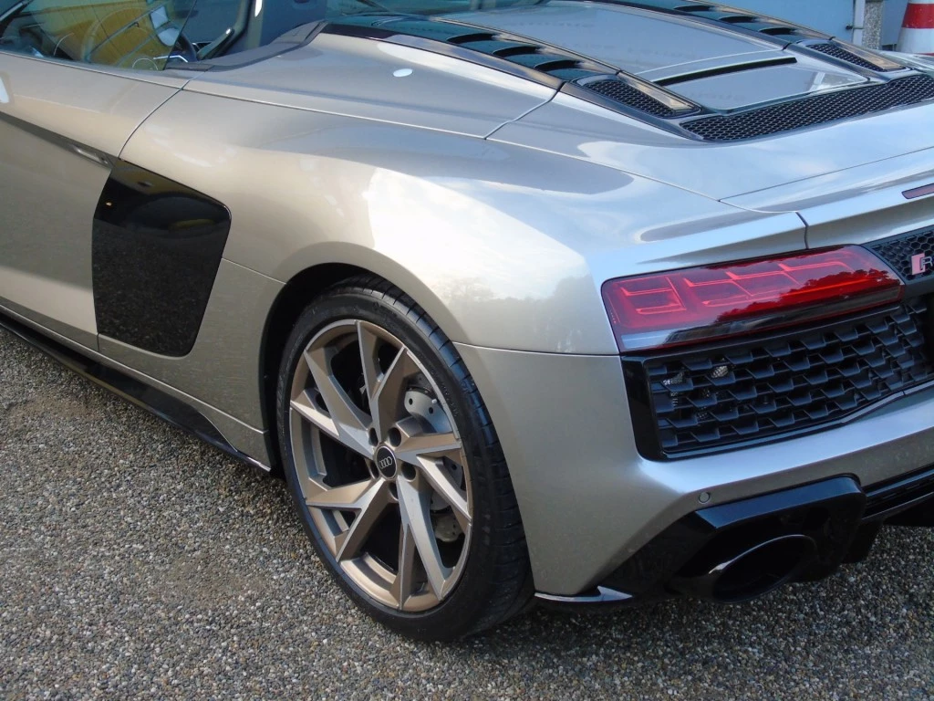 Audi R8 – foto 17