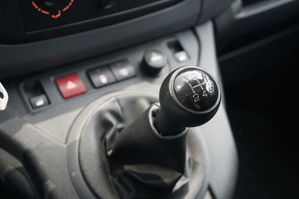 Peugeot Partner – foto 16