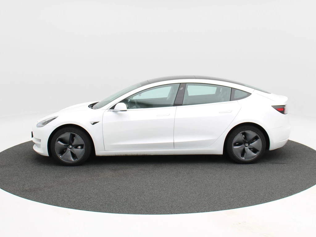 Tesla Model 3 – foto 2