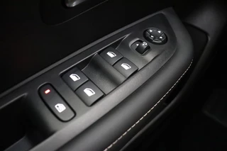 Peugeot 208 – thumbnail 17