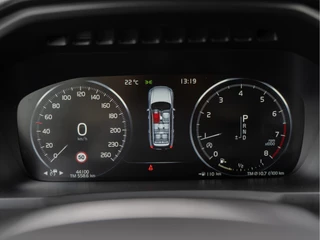 Volvo XC90 – thumbnail 35
